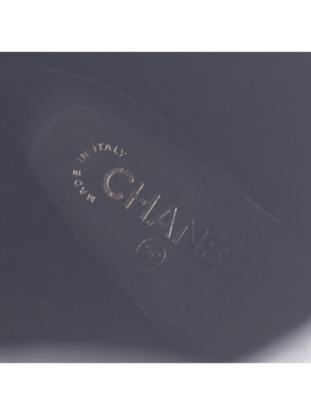 Chanel Boots CC Logo Patent Leather - Picture 4 of 8